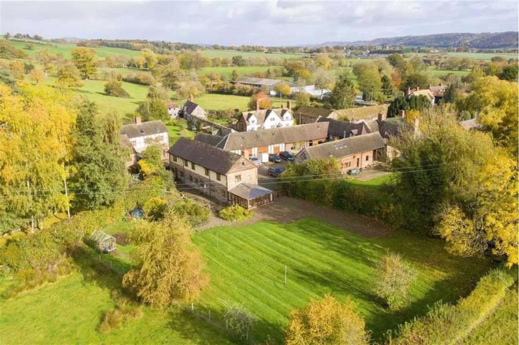 Cheney Longville, Craven Arms, SY7 5 bed country house £1,700 pcm (£