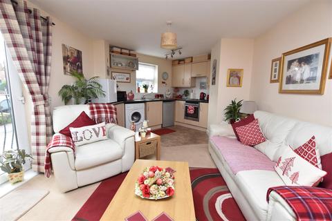 2 bedroom flat for sale - Hollands Way, Kegworth, Derby