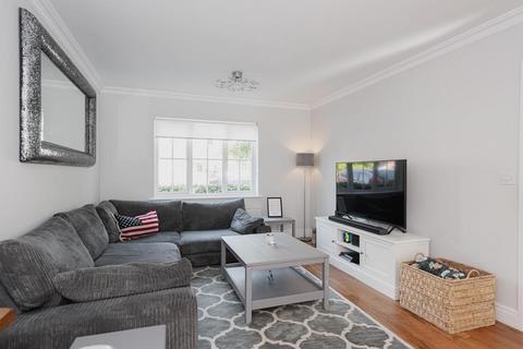 4 Tobin Close, Epsom, KT19 8AE