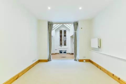 3 bedroom house to rent – pohled 5