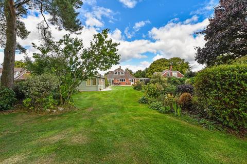 36 Abbey Road, Medstead, Alton, GU34 5PB
