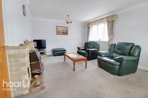 60 Mayfield Road, Ipswich, IP4 3NG