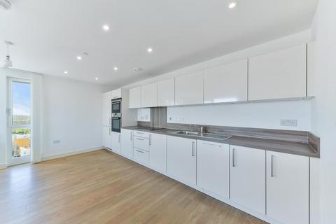 3 bedroom apartment to rent, Marner Point, 1 Jefferson Plaza, London, E3