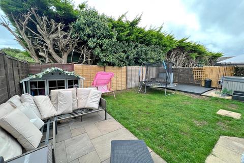 undefined, River Gardens, Milford on Sea, Lymington, Hampshire, SO41