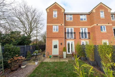 28c Ashby Meadows, Spilsby, PE23 5DN