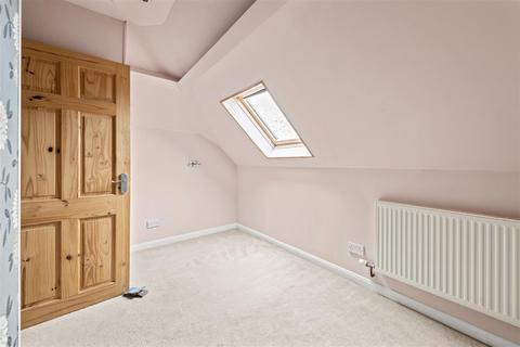 10 Barnes Crescent, Skegness, PE25 2PS