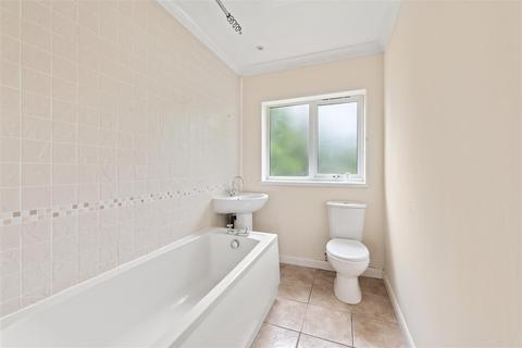 10 Barnes Crescent, Skegness, PE25 2PS