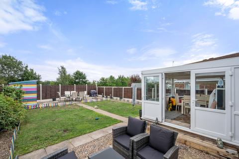 28 Beaumont Close, Burgh Le Marsh, Skegness, PE24 5DT