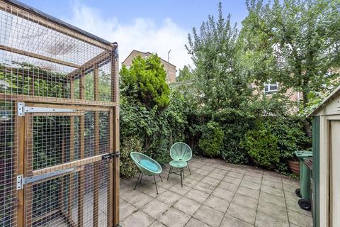 47 Aspern Grove, London, NW3 2AU