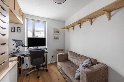 47 Aspern Grove, London, NW3 2AU