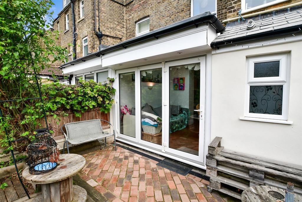 Patio / Decking