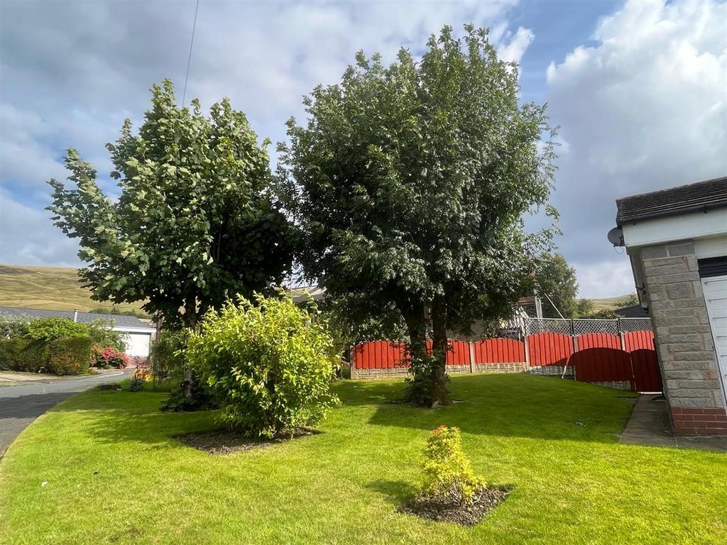 Harvelin Park, Stoodley, Todmorden 3 bed bungalow for sale £380,000