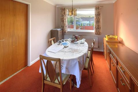 3 bedroom bungalow for sale - Harvelin Park, Stoodley, Todmorden