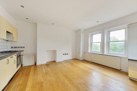 Mowbray Road, Mapesbury, NW6