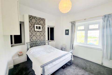 undefined, Great North Road, Highgate, N6