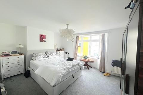 2 bedroom apartment to rent, Little Western Street, Brighton BN1 2PU