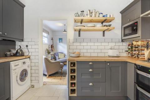 25 Lucas Road, London, SE20 7EE