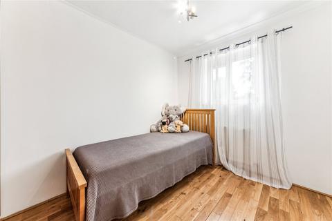 8 Guild Road, London, SE7 8HW