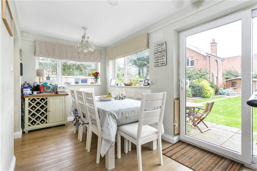 Rusham Park Avenue, Egham, Surrey, TW20 3 bed semidetached house £