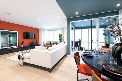 3 bedroom apartment for sale, Wayfare House, Parkside West, London, E14
