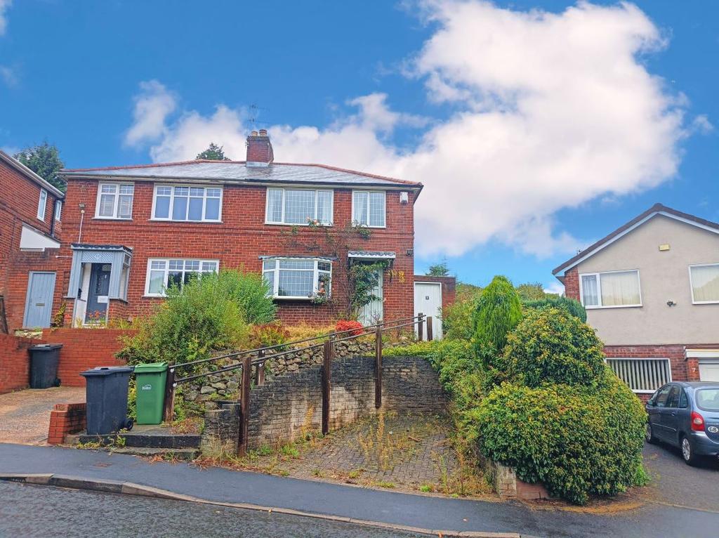 9 Shelton Lane, Halesowen, B63 2XE 3 bed semidetached house £54,000