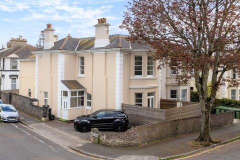 3 bedroom semi-detached house to rent, Priory Road, St. Marychurch, Torquay