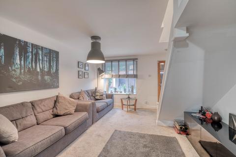 29 Avonbank Close, Hunt End, Redditch, B97 5XR