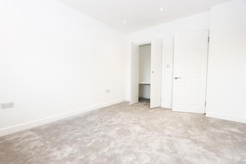 2 bedroom flat to rent, Luton, LU1