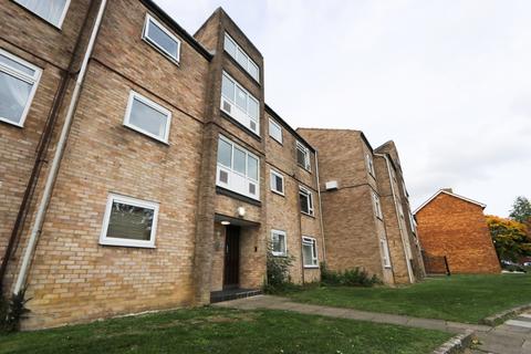 2 bedroom flat to rent, Luton, LU1