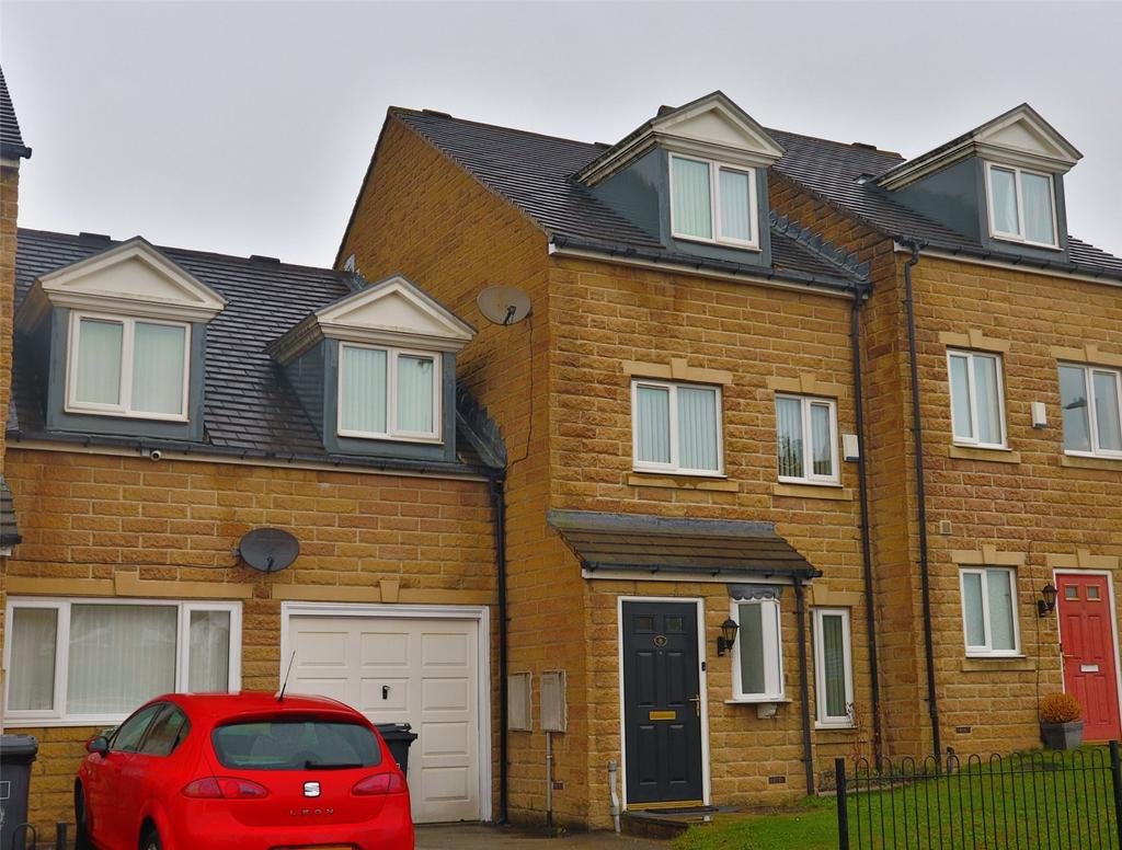 Robin Hood Road, Ferndale, Huddersfield, HD2 5 bed townhouse £1,150 pcm (£265 pw)