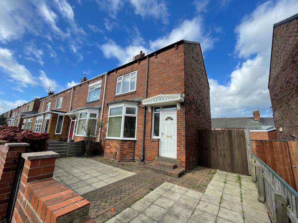 Coleridge Avenue, Westoe, South Shields, Tyne and Wear, NE33 3HB 2 bed ...