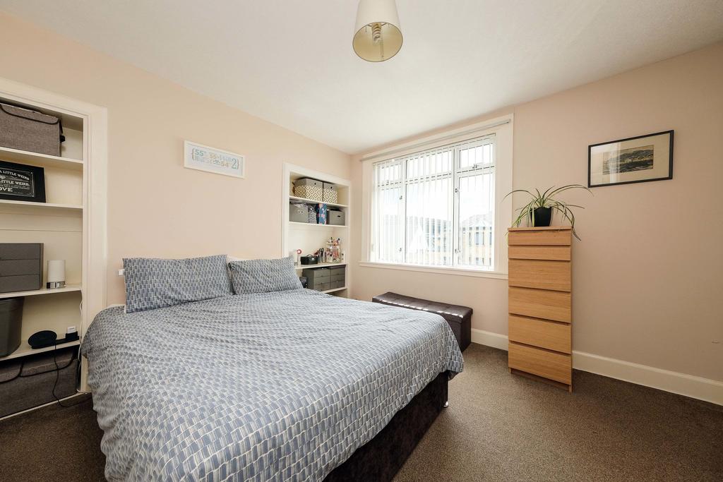 15/3 Telford Drive, Edinburgh, EH4 2NQ 2 bed flat £165,000