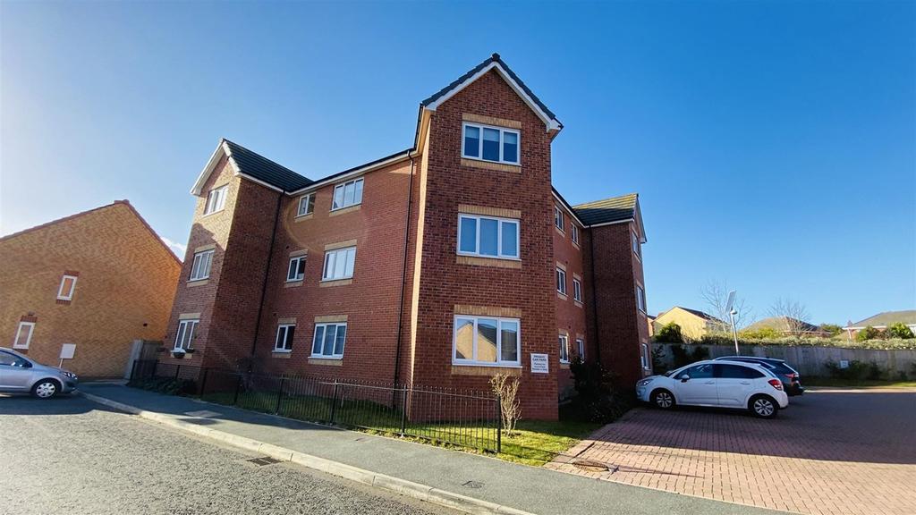 Mariners Way, Seaham, SR7 2 bed apartment £95,000