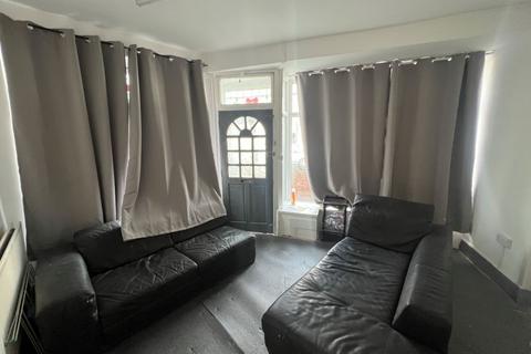 94 Geraldine Road, Yardley Wood, Birmingham, B25 8BD