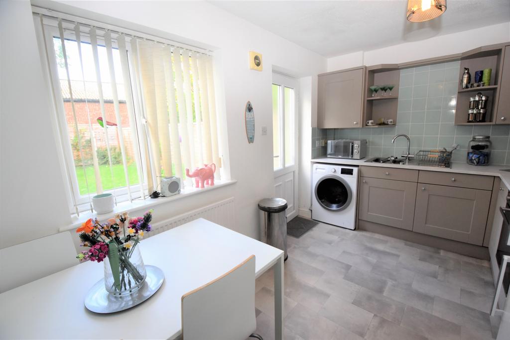St Clements Fold, Urmston, M41 3 bed mews £285,000