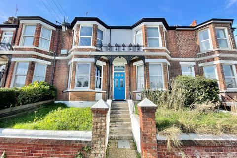 1 bedroom apartment for sale, Fort Road, Newhaven
