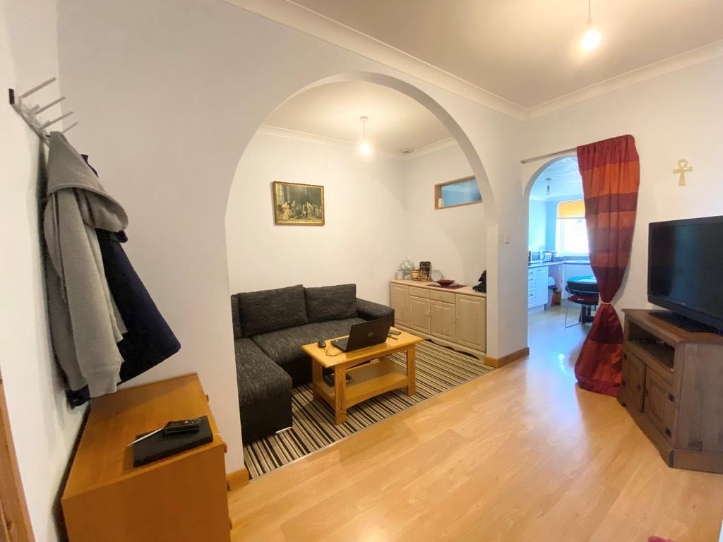 Fort Road, Newhaven 1 bed apartment for sale £140,000