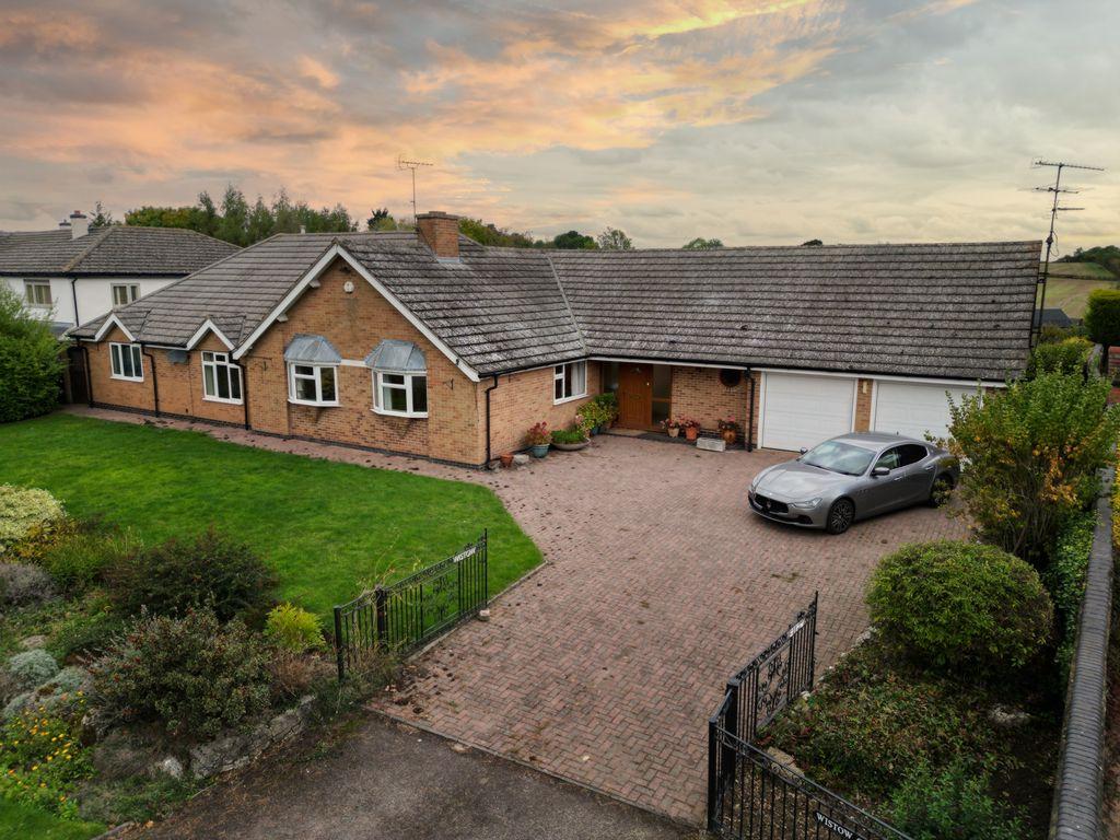 Glen Road, Newton Harcourt, LE8 3 bed bungalow for sale £900,000