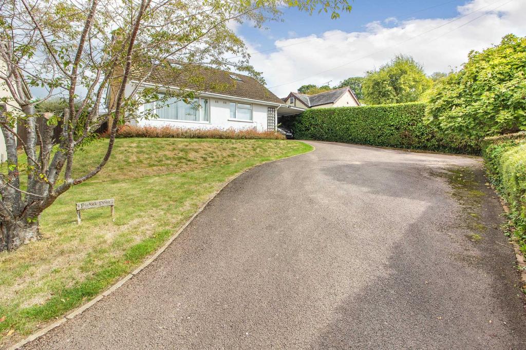 Lower Prospect Road, Monmouth 3 bed bungalow £450,000