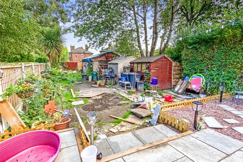 20 Westcroft Road, Manchester, M19 1PU