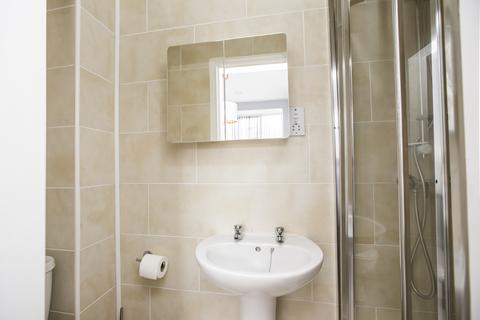 undefined, Thornhill Avenue, Huddersfield HD3