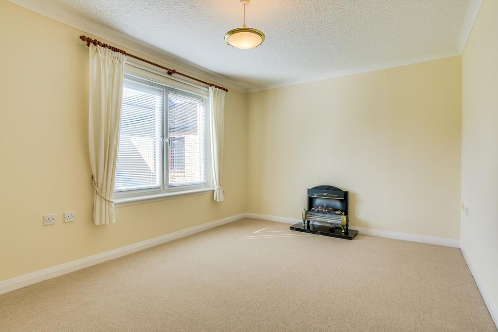 Cluny Gardens, Jordanhill, Glasgow... 1 bed flat £99,000