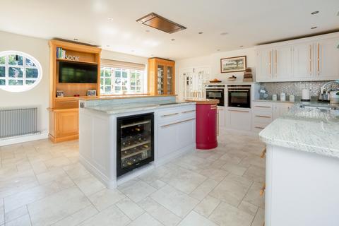 Avon Tor Barford Hill, Barford, Warwick, CV35 8BZ