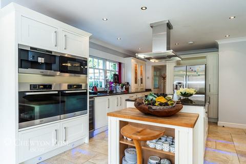 Roxburgh Kier Park, Ascot, SL5 7DS
