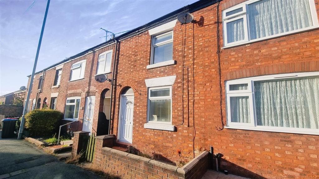 Station Road, Winsford 2 bed terraced house for sale £115,000