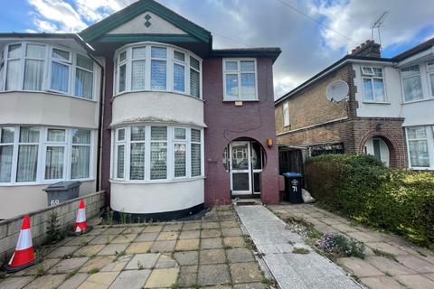 71 Brampton Road, Kingsbury, London, NW9 9DE