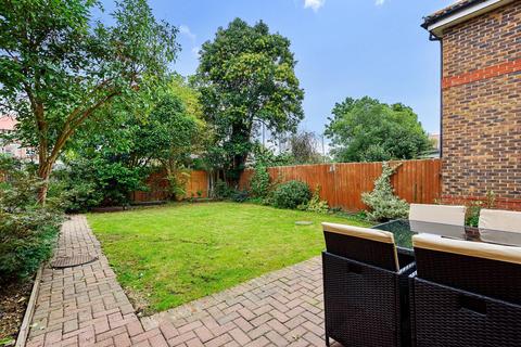 73 Ridgewell Close, London, SE26 5AP