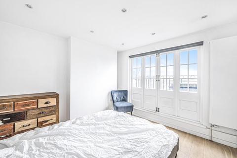 3 bedroom flat for sale - Topsfield Parade, London