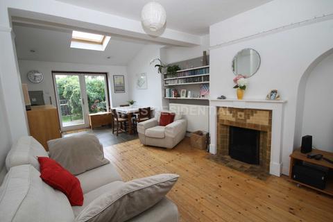 52 Orme Road, Kingston Upon Thames, KT1 3SB