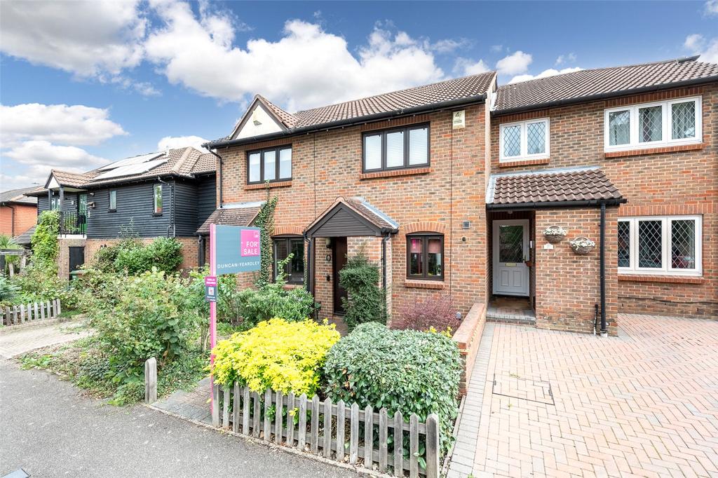 Shakespeare Way, Warfield, Bracknell, Berkshire, RG42 2 bed terraced